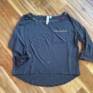 Striped 3/4 Sleeve Robin K Top